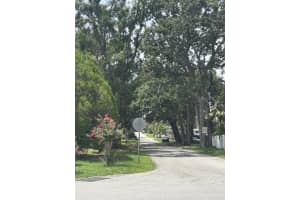 4700 SERENA DRIVE, TAMPA, FL 33617 - MLS#MFRTB8407127