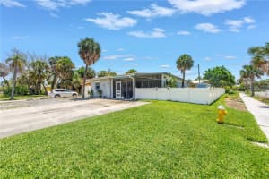 360 71st Ave, ST PETE BEACH