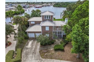 1149 MARINA DRIVE, TARPON SPRINGS, FL 34689 - MLS#MFRTB8407230