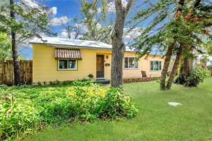 7301 GREVILLA AVENUE, SOUTH PASADENA, FL 33707 Sold 08/06/25