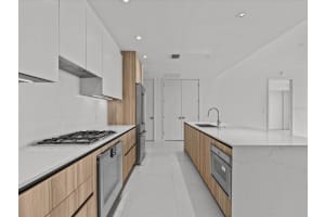 1020 SUNSET POINT ROAD, CLEARWATER, FL 33755 - MLS#MFRTB8407316