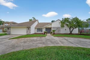 2004 GOLFVIEW DRIVE, PLANT CITY, FL 33566 - MLS#MFRTB8407365