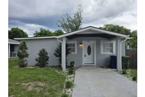 9313 N Elmer St, TAMPA