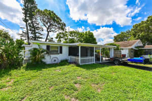 11197 102ND LANE, LARGO, FL 33773 Sold 08/18/25