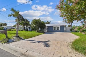 8708 THORNWOOD LANE, TAMPA, FL 33615 - MLS#MFRTB8407470