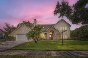 1675 COUNTRY LANE, DUNEDIN, FL 34698 - MLS#MFRTB8407474