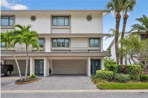 160 Marina Del Rey Ct, CLEARWATER BEACH