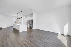 556 DR MARTIN LUTHER KING JR STREET, ST PETERSBURG, FL 33701 - MLS#MFRTB8407536