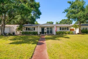 652 42nd Ave Ne, ST PETERSBURG