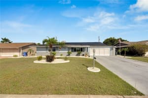 1743 Council Dr Sun City Center, FL 33573 - Off Market
