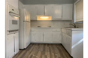 10618 98TH TERRACE, SEMINOLE, FL 33772 - MLS#MFRTB8407717