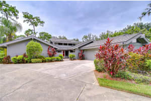 5355 COBBLESTONE COURT, WESLEY CHAPEL, FL 33543 - MLS#MFRTB8407739