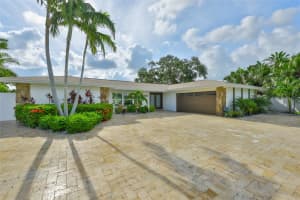 101 POINCIANA LANE, LARGO, FL 33770 - MLS#MFRTB8407796
