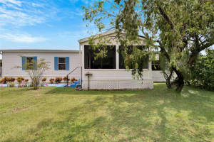 6403 DURANT RD, PLANT CITY, FL 33567 Sold 09/15/25