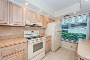 6211 SUN BOULEVARD, ST PETERSBURG, FL 33715 - MLS#MFRTB8407863