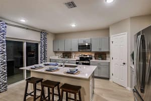 4293 RIVER BEACON BOULEVARD, DAVENPORT, FL 33837 - MLS#MFRTB8407887