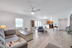 121 SEAHORSE DRIVE, ST PETERSBURG, FL 33705 - MLS#MFRTB8407897