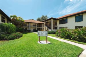 1109 Hammock Pine Blvd, CLEARWATER