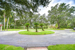 5352 SADDLEBROOK WAY, WESLEY CHAPEL, FL 33543 Sold 08/20/25