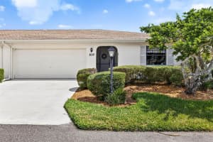 2012 Hereford Dr #2012, SUN CITY CENTER