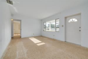 1798 40TH STREET, ST PETERSBURG, FL 33713 Sold 08/18/25