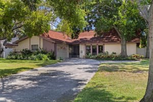1942 Pinellas Point Dr S, ST PETERSBURG