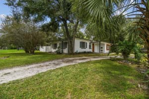 2211 HANNA AVENUE, TAMPA, FL 33610 - MLS#MFRTB8408052