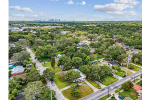 2211 HANNA AVENUE, TAMPA, FL 33610 - MLS#MFRTB8408052