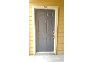 8625 FANCY FINCH DRIVE, TAMPA, FL 33614 - MLS#MFRTB8408061