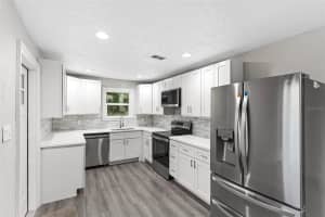 1160 EDGEWOOD DRIVE, LAKELAND, FL 33803 - MLS#MFRTB8408077