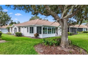 1207 HUNTINGTON GREENS DRIVE, SUN CITY CENTER, FL 33573 - MLS#MFRTB8408081