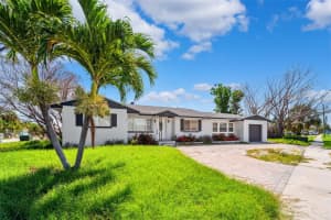 8075 GULF BOULEVARD, ST PETE BEACH, FL 33706 - MLS#MFRTB8408097