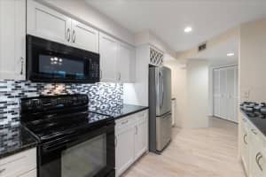 4633 DUHME ROAD, ST PETERSBURG, FL 33708 Sold 09/10/25