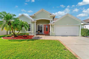 8226 WILD OAKS CIRCLE, LARGO, FL 33773 - MLS#MFRTB8408208