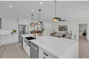 965 BRUCE AVENUE, CLEARWATER BEACH, FL 33767 - MLS#MFRTB8408245