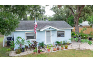 4611 41ST AVENUE, ST PETERSBURG, FL 33714 - MLS#MFRTB8408259