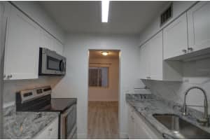 350 79TH AVENUE, ST PETERSBURG, FL 33702 - MLS#MFRTB8408299