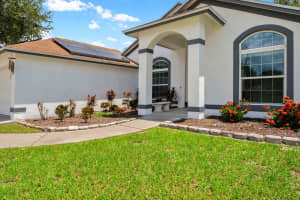 9706 GLENPOINTE DRIVE, RIVERVIEW, FL 33569 - MLS#MFRTB8408300