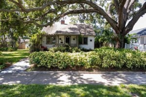 2342 8th Ave N, ST PETERSBURG