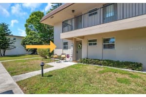 9945 47th Ave N #110, ST PETERSBURG