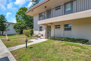 9945 47TH AVENUE, ST PETERSBURG, FL 33708 - MLS#MFRTB8408350