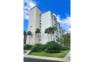 660 ISLAND WAY, CLEARWATER BEACH, FL 33767 - MLS#MFRTB8408351