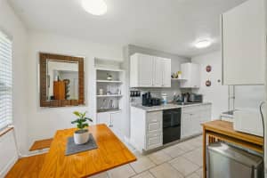 924 32ND STREET, ST PETERSBURG, FL 33713 - MLS#MFRTB8408370