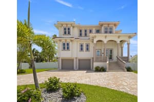 3141 Hibiscus Dr W, BELLEAIR BEACH