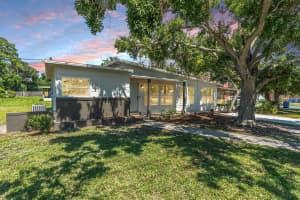 6280 Dr Martin Luther King Jr St S, ST PETERSBURG