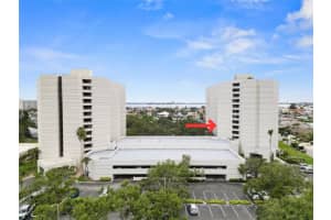 5950 Pelican Bay Plz S #605, ST PETERSBURG