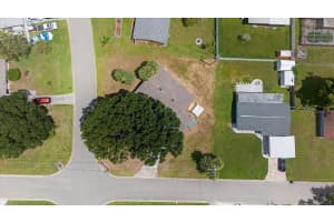 212 FRANCIS DRIVE, APOLLO BEACH, FL 33572 - MLS#MFRTB8408492