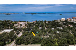 525 BROADWAY, DUNEDIN, FL 34698 - MLS#MFRTB8408541