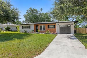 1413 Croydon Dr, CLEARWATER