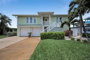 804 Bay Point Dr, MADEIRA BEACH